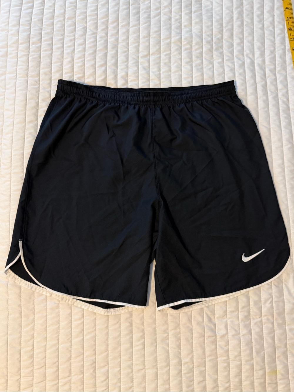 Nike Dri-FIT Men's Black Athletic Shorts Slim Fit Size M Drawstring Waist P50